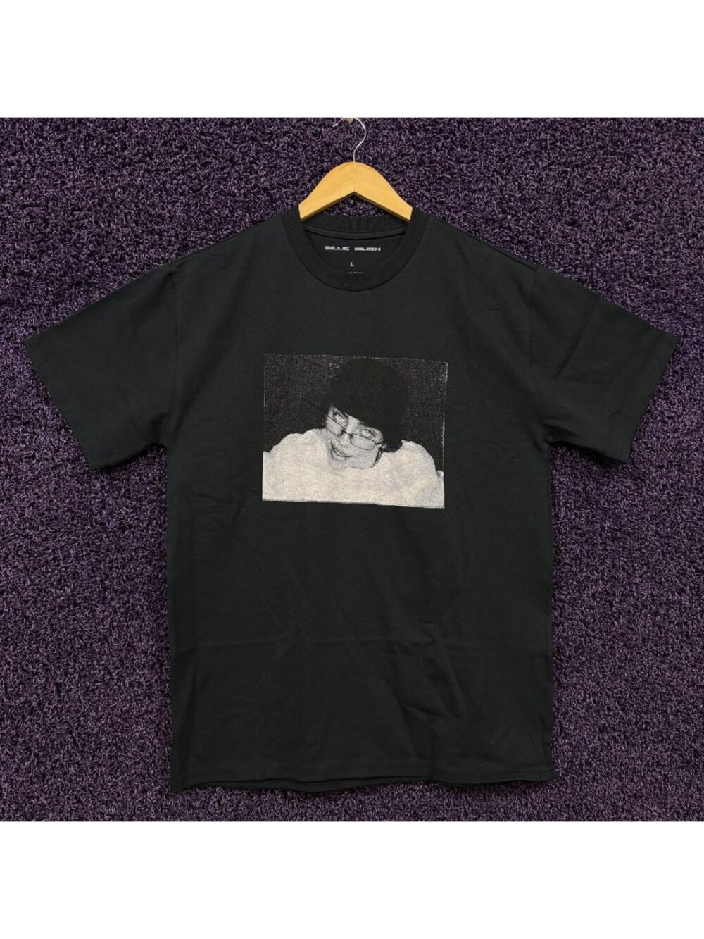 Billie Eilish Glasses Portrait T-Shirt Size Large